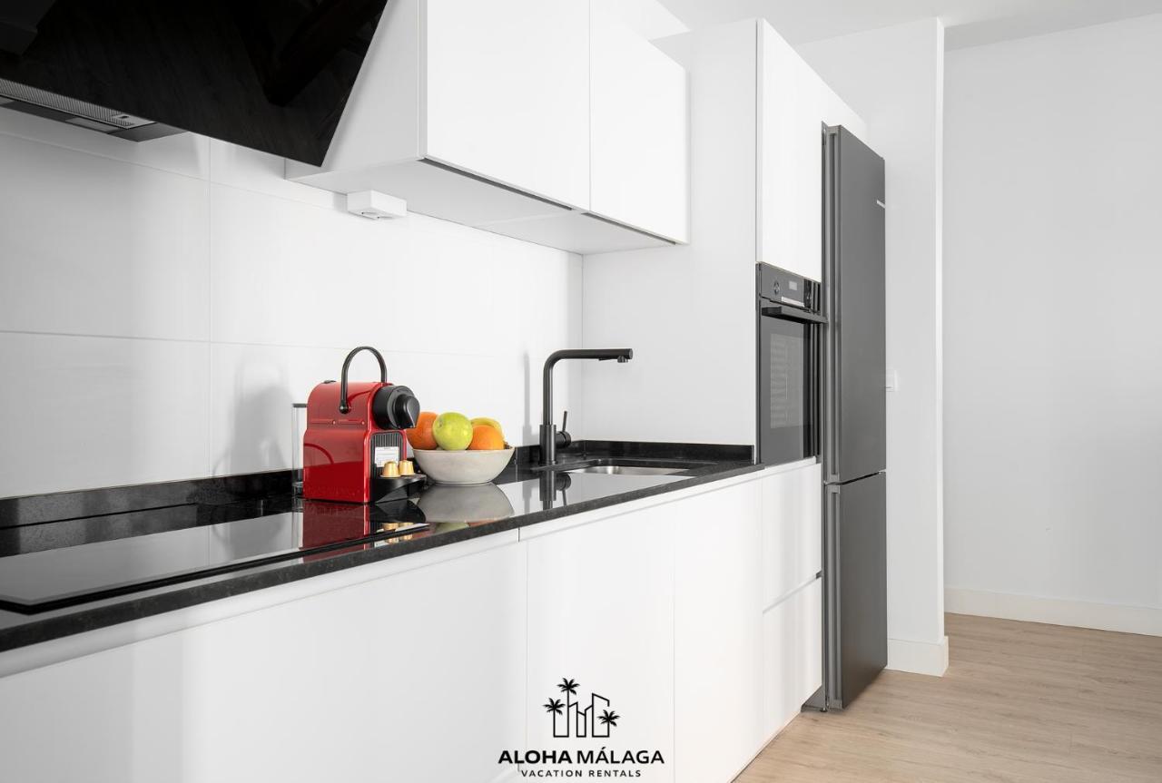 Luxury Duplex With Pool And Padel Court In Town Apartment Málaga Exterior foto