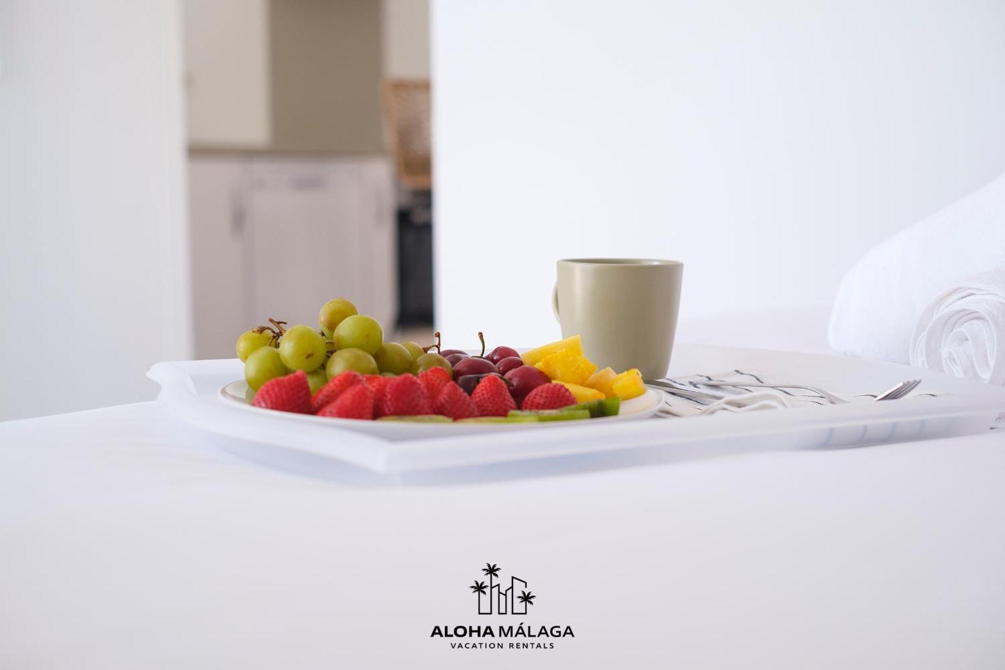 Luxury Duplex With Pool And Padel Court In Town Apartment Málaga Exterior foto